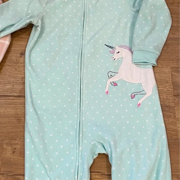 Onesie - Soft, Warm & Cozy for Baby - Toddler Carters Fleece bodysuit lot - Picture 2 of 9